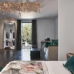 ホテル Katikies Garden サントリーニ
