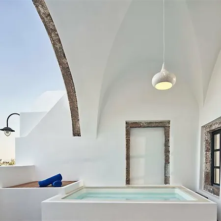 Katikies Garden Fira (Santorini)