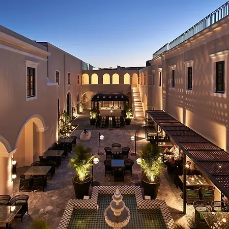 Katikies Garden ثيرا