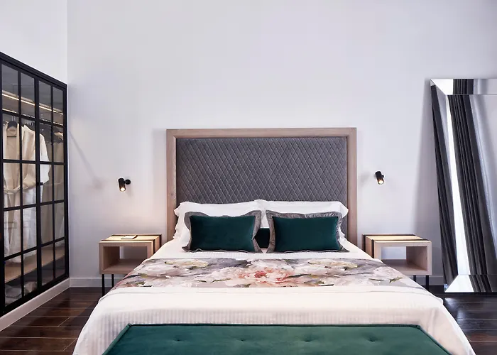 Otel Katikies Garden Fira (Santorini)